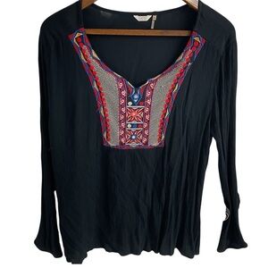Kaktus Embroidered Black Women's long sleeve top size X-Large